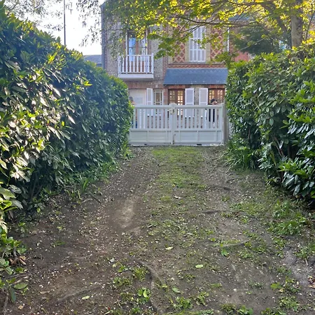 Casa de Férias La Petite Dorade